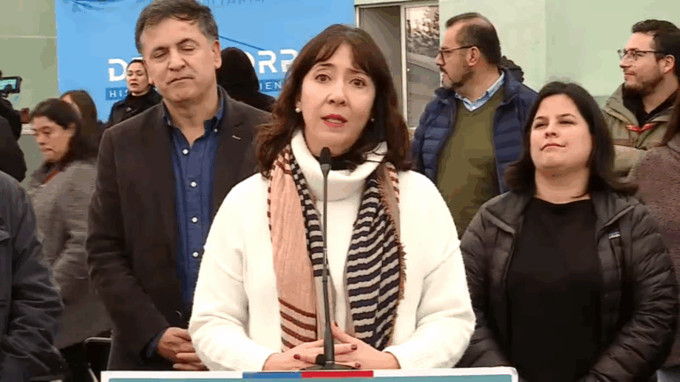 Caso convenios: Subsecretaria Rojas dice que estaba recopilando antecedentes tras denuncia en mayo de funcionarios