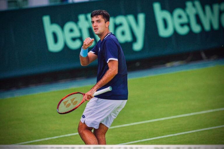 Tomás Barrios se impuso a Seyboth Wild en extenuante partido de 4 horas y clasificó al cuadro principal de Wimbledon