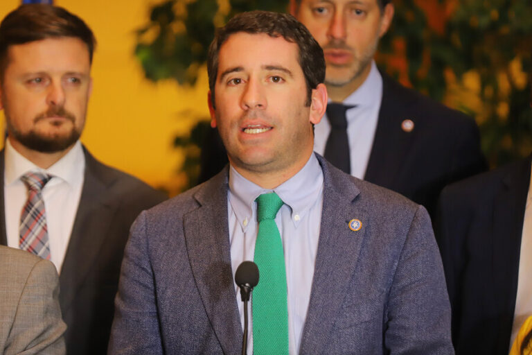 Republicanos desiste de acusación constitucional contra ministra Aguilera: 