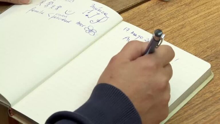 Técnicas de autocuidado para personas cuidadoras: Un respiro para equilibrar el cuidado de otros y de sí mismas