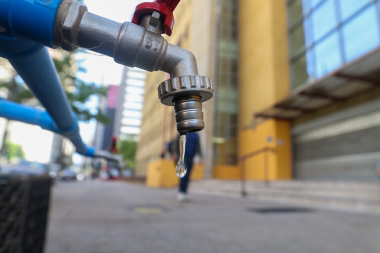 Alcalde de Maipú aseguró que clientes Smapa no sufrirán cortes de agua
