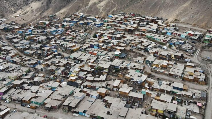 Tribunal de Valparaíso ordenó desalojo de megacampamento en San Antonio