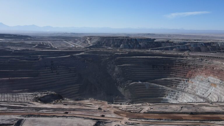 Codelco y minera multinacional Rio Tinto explorarán nuevos yacimientos de cobre en Atacama