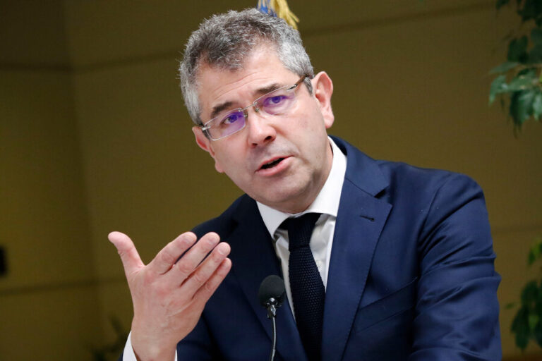 Diputado Jouannet estudia acusación constitucional contra ministro Jackson: “Se mantiene solo porque es amigo del presidente”