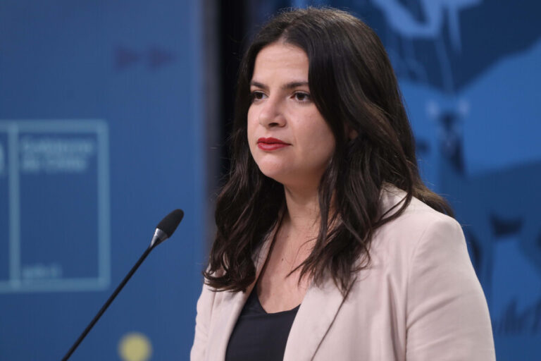 Ministra Orellana y detención de ideólogo del FA: 