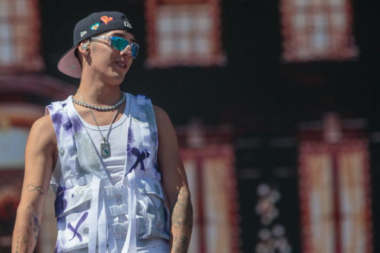 Pailita interrumpió show en un Curicó para denunciar que productor lo estafó: 