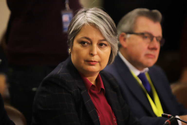 Reforma de pensiones: Ministra Jara advierte que si partidos no flexibilizan su posición no se logrará llegar a acuerdo