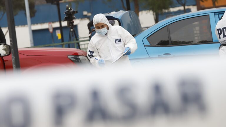 Mujer murió atropellada por sujeto que escapaba de la PDI
