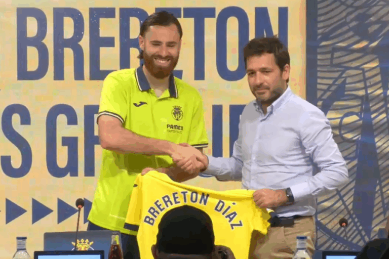 Ben Brereton es presentado oficialmente en el Villarreal FC de España: 