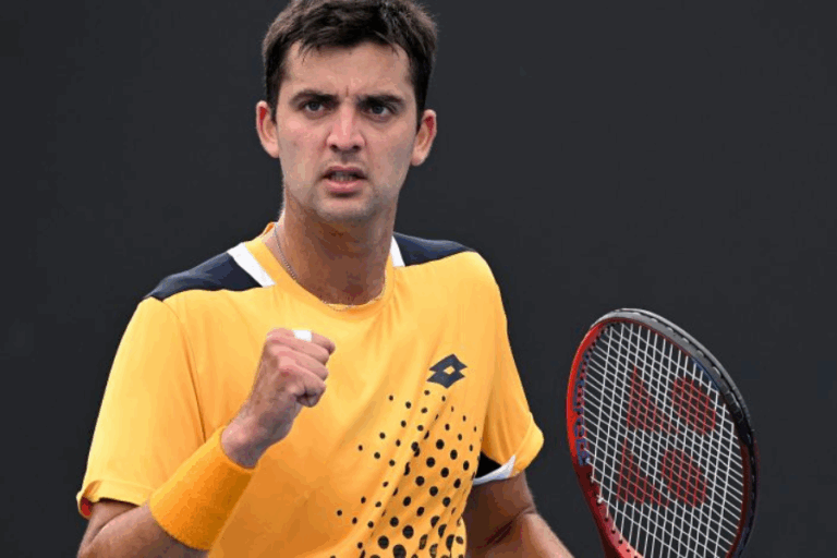 Tomás Barrios se impuso sobre Sebastián Báez y pasó a la segunda ronda de Wimbledon