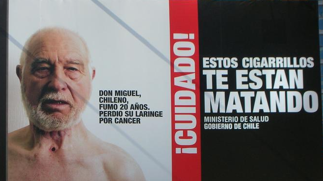 Murió Miguel García, rostro de la pionera campaña sobre los efectos del tabaco en Chile en 2006