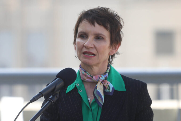 Tohá por condicionamiento de la UDI: “Tener secuestrados a los pensionados es perder totalmente el sentido de responsabilidad”