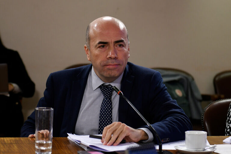 Caso Convenios: Contralor Bermúdez advierte 10 “debilidades del diseño institucional” por transferencias a fundaciones