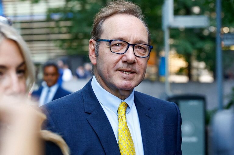 Kevin Spacey es absuelto de todos los cargos de agresión sexual en Reino Unido