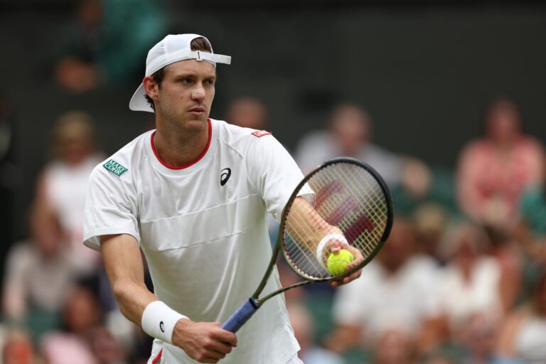 Nicolás Jarry enfrenta a Carlos Alcaraz en su debut en Wimbledon