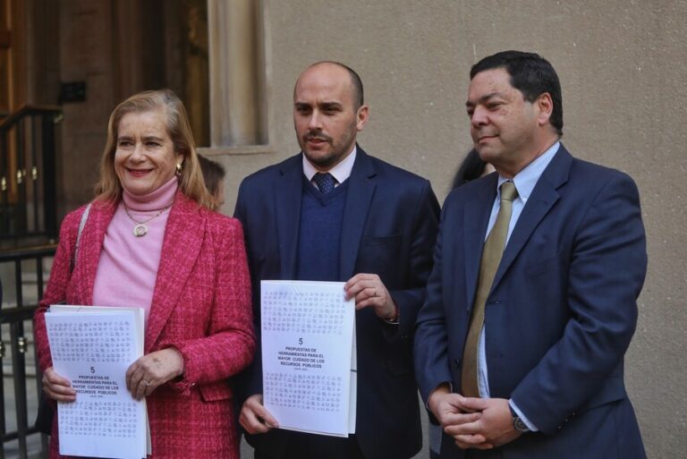 Caso Convenios: Diputados de oposición pidieron celeridad a Contraloría en las investigaciones