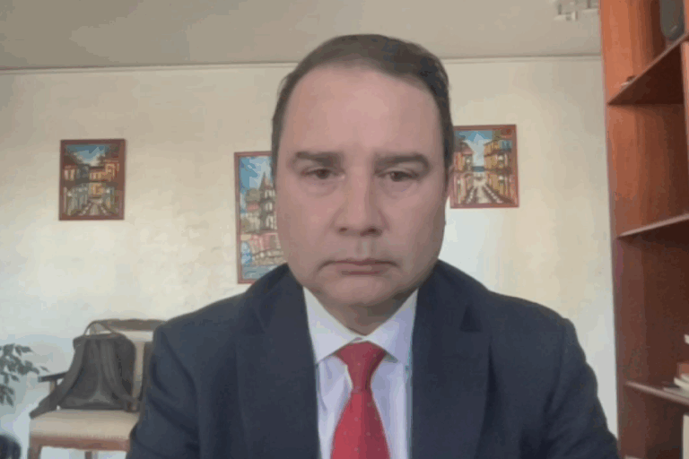 Frank Sauerbaum y reforma previsional: 