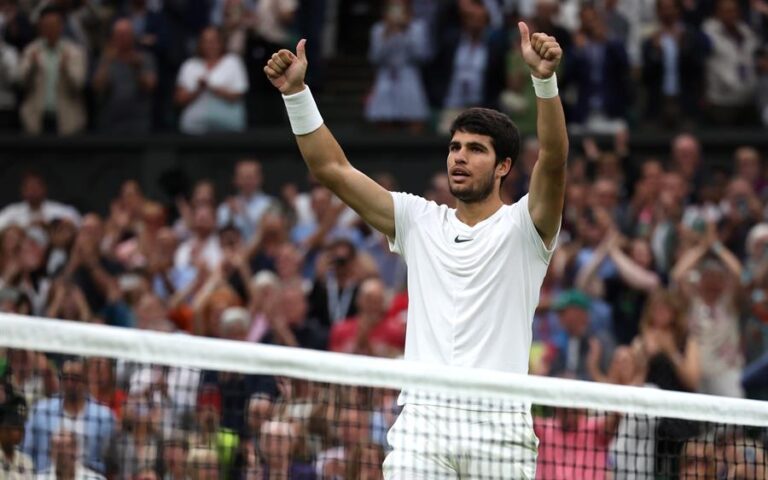 Tras vencer a Medvedev: Alcaraz llega a la final de Wimbledon y se enfrentará a Djokovic