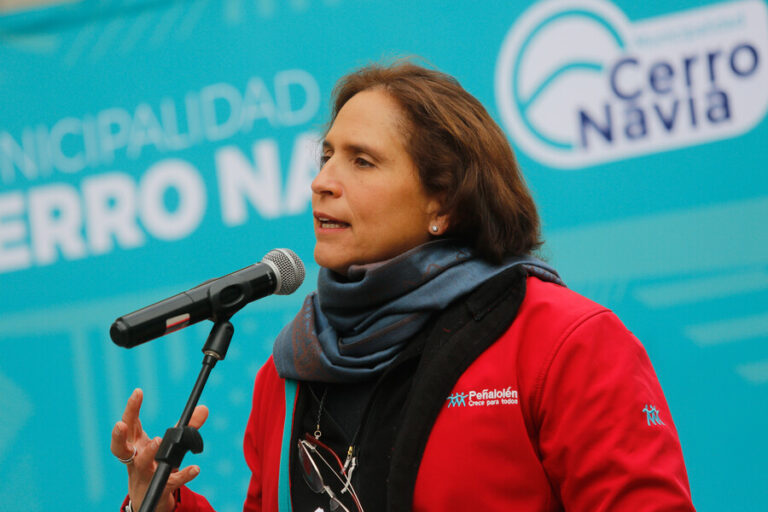 Leitao y enmiendas como fin a contribuciones: 