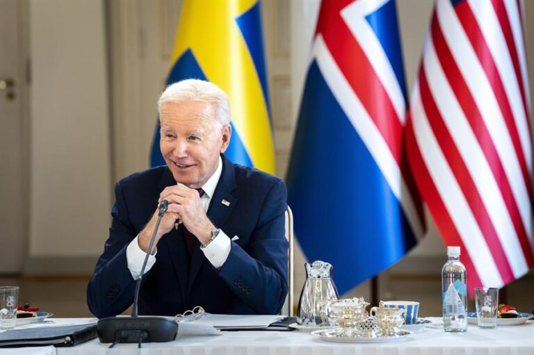 Joe Biden autoriza movilizar hasta 3.000 reservistas para reforzar el flanco este de la OTAN