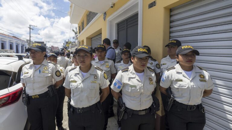 Guatemala: Fiscalía allana sede del Movimiento Semilla a un mes de la segunda vuelta presidencial