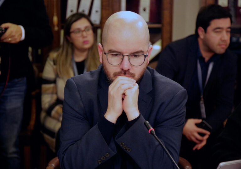 Ministro Jackson tras robo de computadores: 