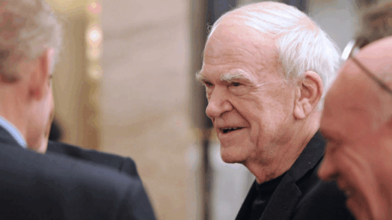 Milan Kundera, autor de 