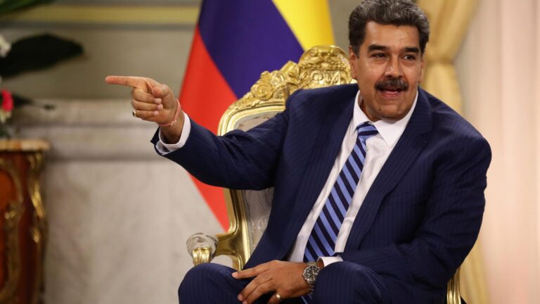 Maduro recibió las cartas credenciales de nuevos embajadores de Chile, Francia y Colombia