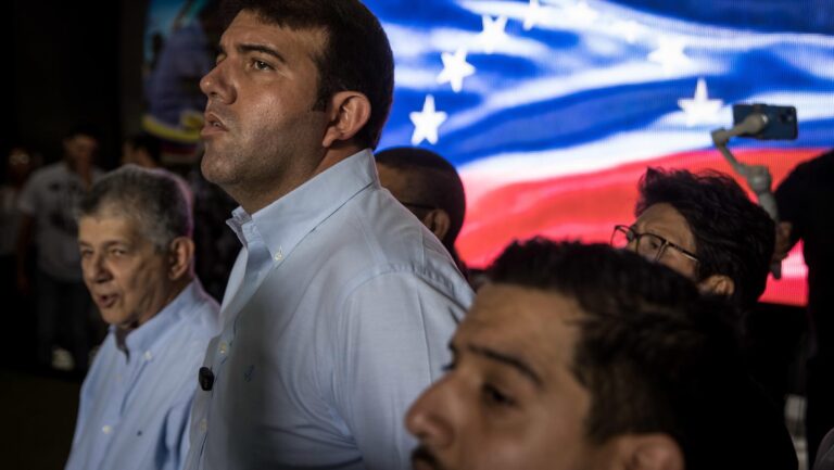 Oposición venezolana se alista para enfrentar las elecciones primarias de octubre