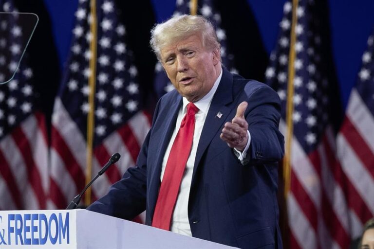 Donald Trump dice estar seguro de que será exonerado de su cuarta imputación tras un 