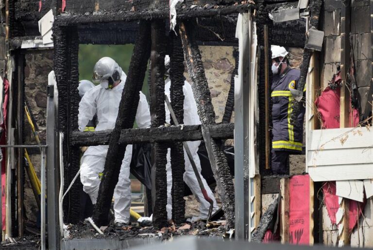 Francia: Al menos 9 personas murieron tras incendio en albergue para personas con discapacidad