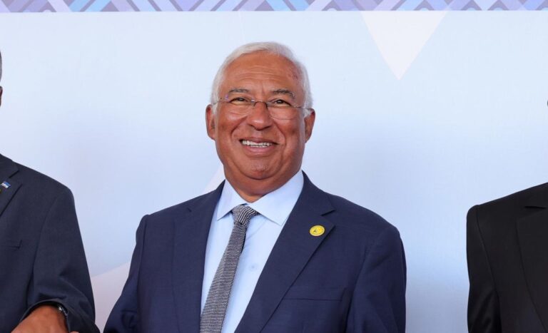 Primer ministro de Portugal viajará a Chile para participar en la conmemoración de los 50 años del golpe de Estado