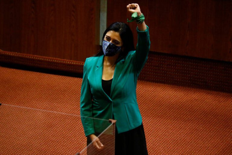 Llega nueva ministra a Bienes Nacionales: ¿Quién es Marcela Sandoval?