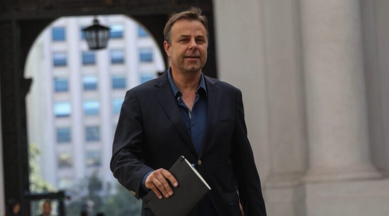 Alcalde de Puente Alto sobre nuevo trazado de la línea 9: 