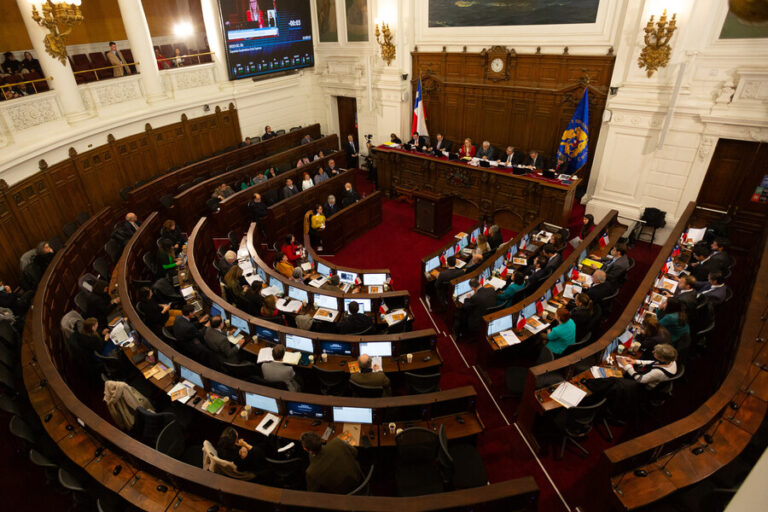 Corte Suprema cuestiona enmiendas constitucionales ingresadas por el Partido Republicano