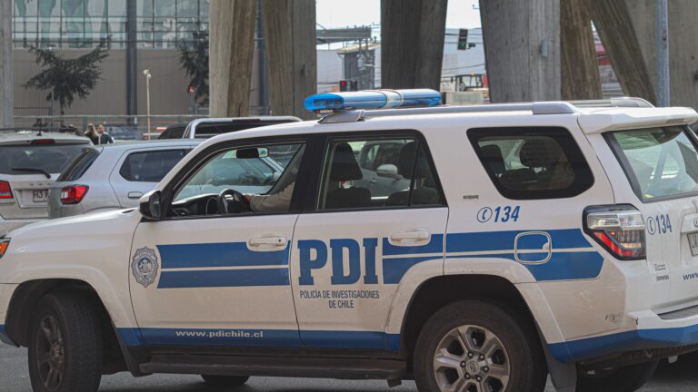 Casos Convenios: PDI allanó las dependencias de la Fundación Folab por presunta apropiación indebida de recursos