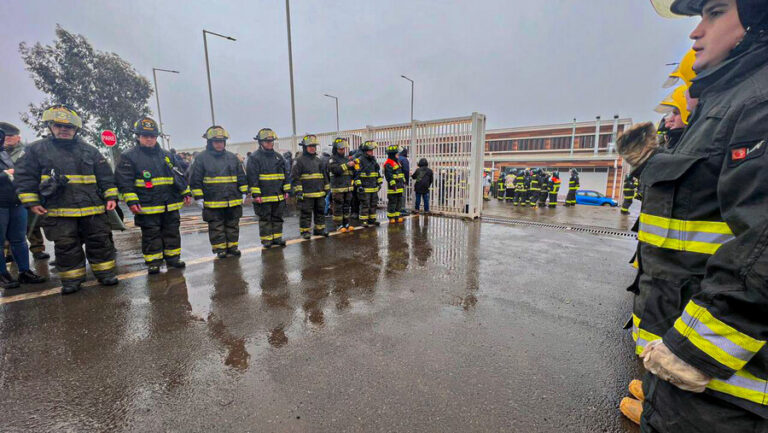 Bomberos decreta duelo institucional por el fallecimiento de voluntario que cayó al río en medio de sistema frontal