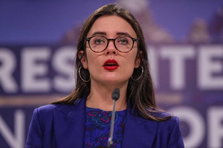 Ministra Vallejo por dichos de pdte. Boric tras suicidio de exmilitar: 
