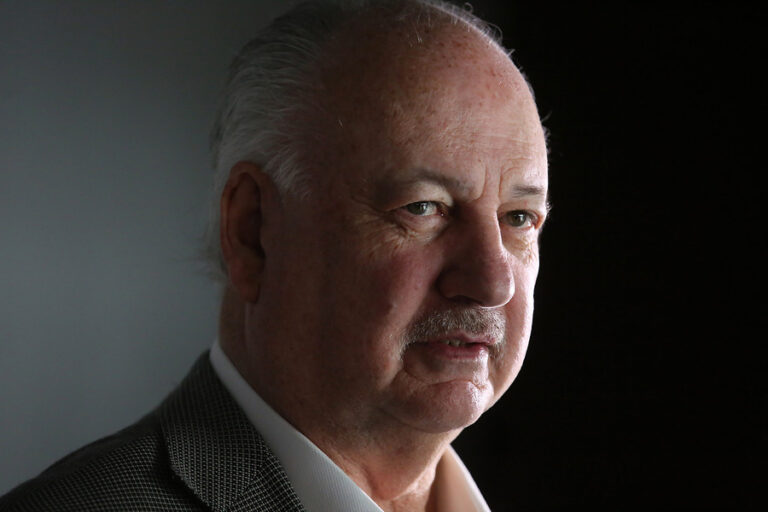 Víctima de torturas y jefe de la Comisión Militar del PC: Los hitos que marcaron la vida de Guillermo Teillier