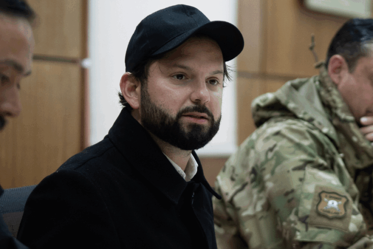 Pdte. Boric destaca trabajo de Carabineros en el Maule: 