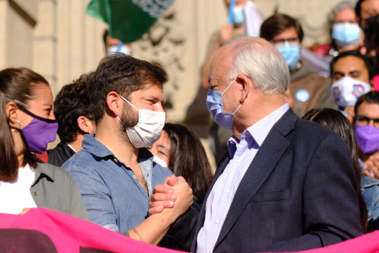 Pdte. Boric decreta duelo nacional tras muerte de Guillermo Teillier 