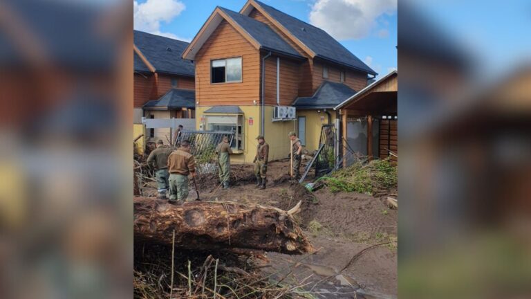 Carabineros brinda labores de ayuda en comunas afectadas por el sistema frontal