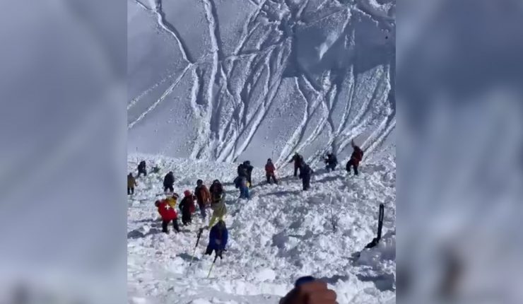 Socorro Andino tras desprendimiento en Nevados de Chillán: 