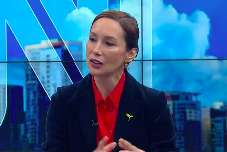 Flavia Torrealba por renuncia de Jackson: “La derecha está haciendo un juego muy peligroso, está tratando de cogobernar