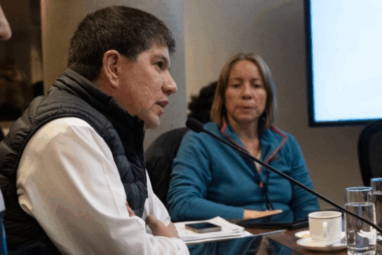 Subsecretario Monsalve advierte rápida crecida del río Biobío: 