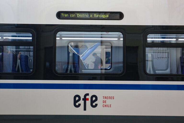 EFE informa suspensión del servicio San Fernando-Rancagua-Estación Central para este miércoles
