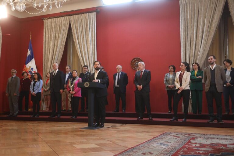 Cambio de gabinete: Partido Republicano dice que “no sirve de nada si el Gobierno no reenfoca su programa y sus prioridades”