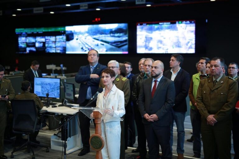 Reconocimiento facial y de patentes: Gobierno presenta nuevo sistema de teleprotección con inteligencia artificial