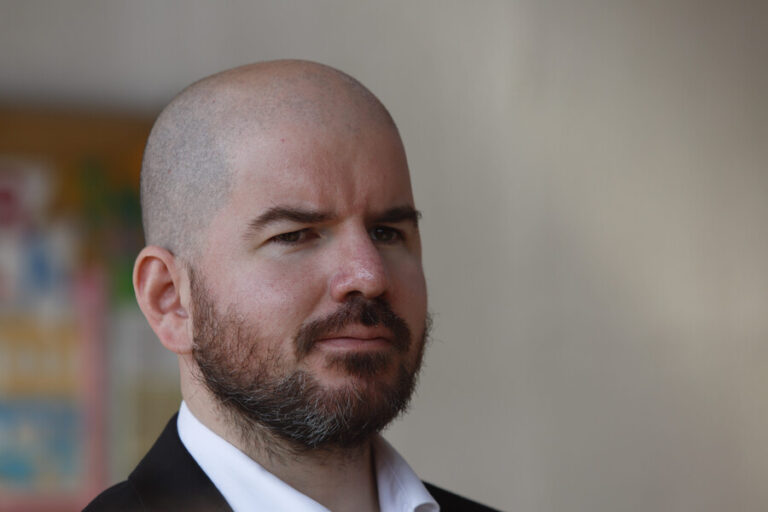 Cientista política y AC retirada por Republicanos: 