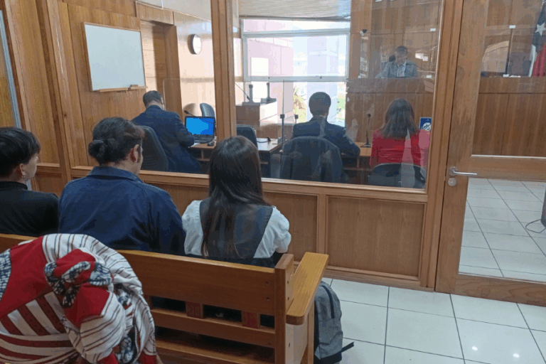 La Serena: Declaran culpables a 2 carabineros por apremios ilegítimos contra menor de edad durante manifestación en 2019